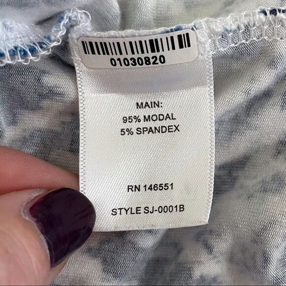 Summer & Sage Chevron Halter Neck Romper Blue Large - Picture 4 of 5